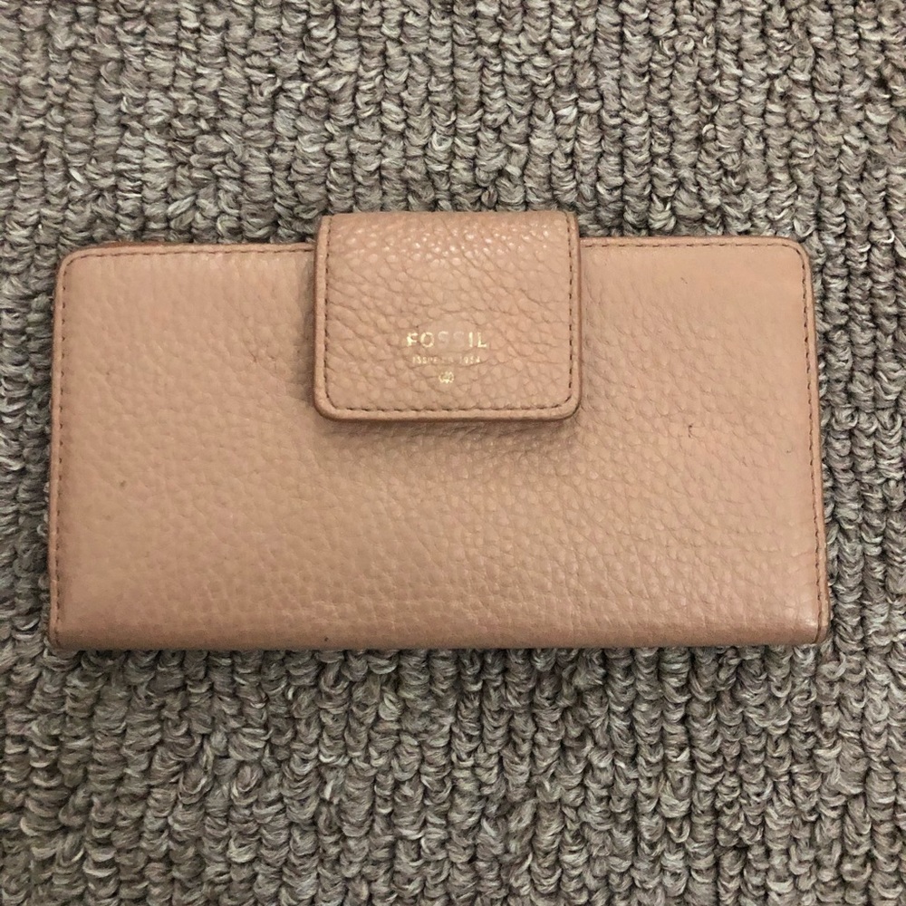 Fossil wallet